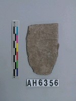 藏品(磨製石斧)的圖片